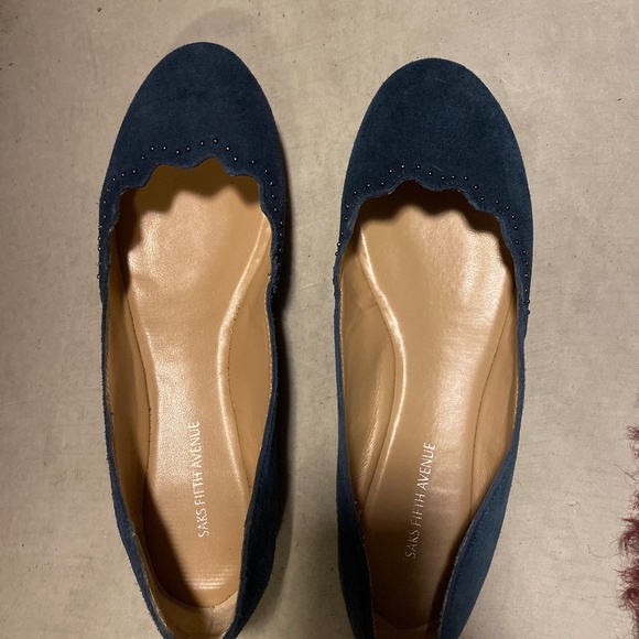 NEW Saks Fifth Avenue Izaya Scallop flat - Picture 1 of 3